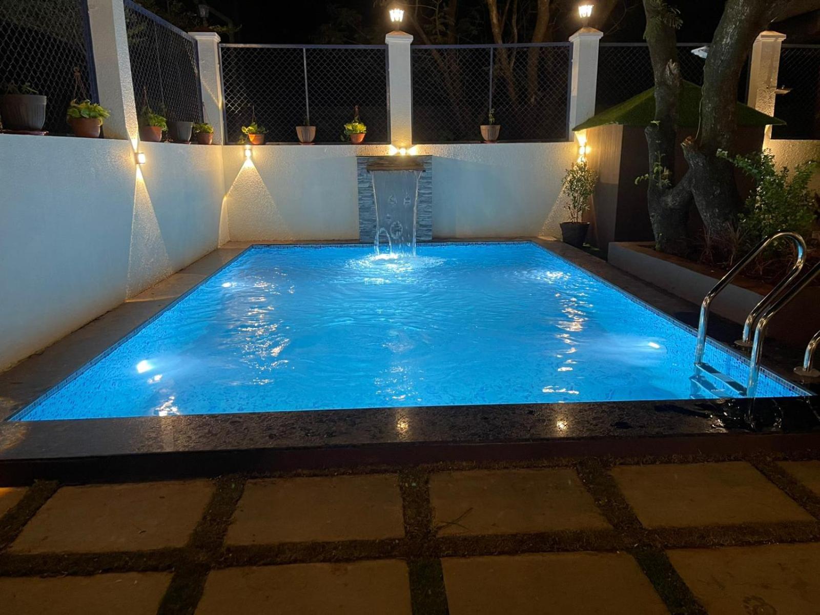 Mannat Villa With Swimming Pool And Garden Lonavala Luaran gambar